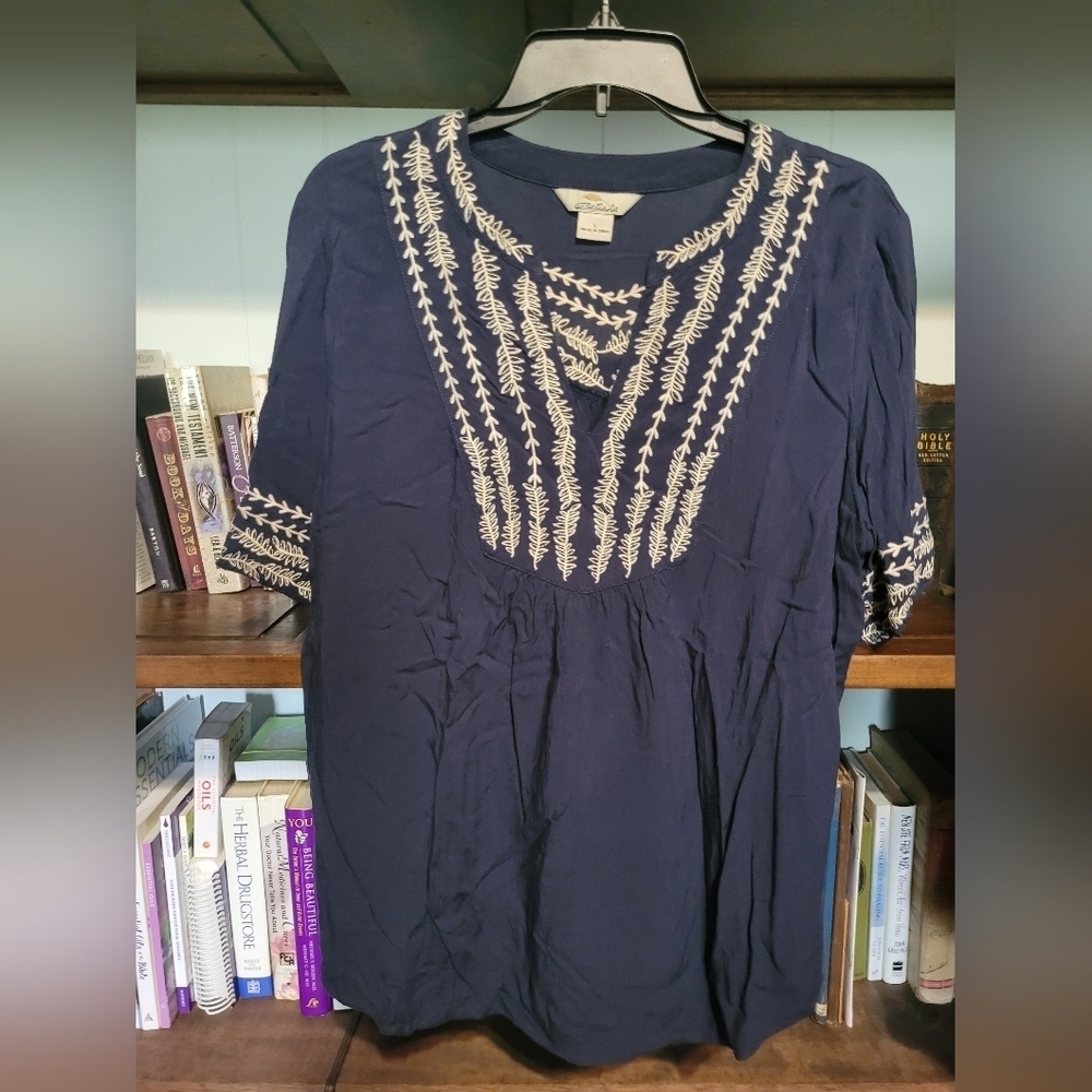 Bob Timberlake embroidered blouse. Women's large